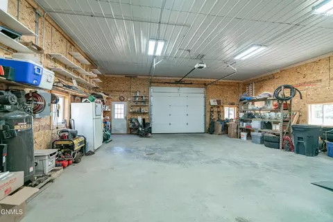 6922 Derek Dr, Bismarck, ND 58504 photo 85