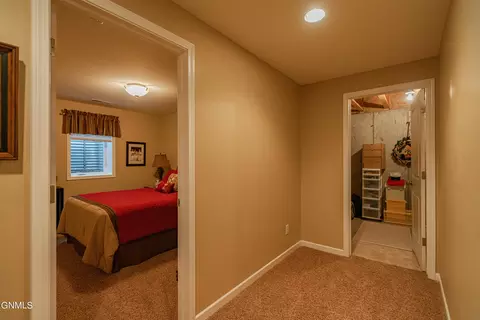 6922 Derek Dr, Bismarck, ND 58504 photo 60