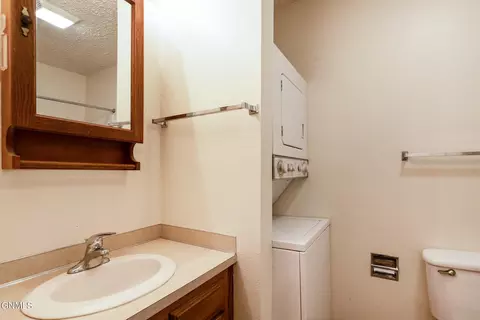 2982 Warwick Loop, Bismarck, ND 58504 photo 16