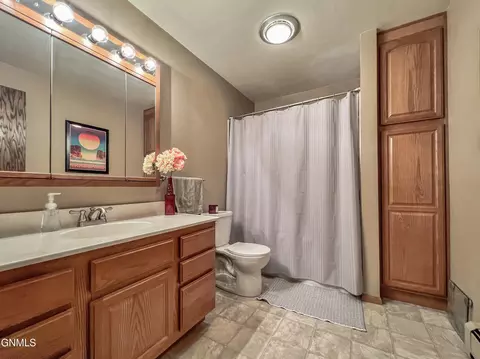 1220 9th Ave W, Williston, ND 58801 photo 20