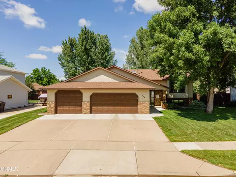 308 Stuttgart Dr, Bismarck, ND 58504 photo 43