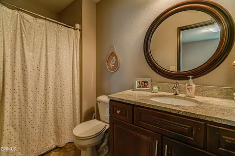 1737 Calgary Loop, Bismarck, ND 58503 photo 53
