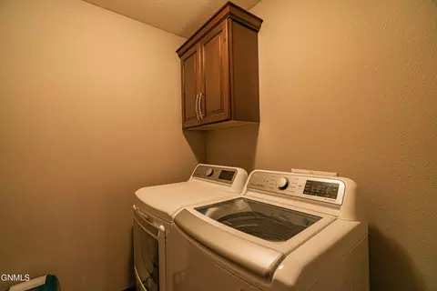 1737 Calgary Loop, Bismarck, ND 58503 photo 42