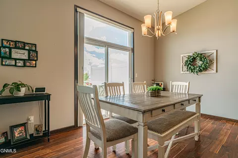 1737 Calgary Loop, Bismarck, ND 58503 photo 27