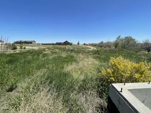 4825 Southview St, Williston, ND 58801 photo 6