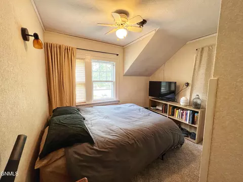 323 Custer Park St, Bismarck, ND 58501 photo 13