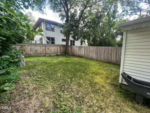 323 Custer Park St, Bismarck, ND 58501 photo 21