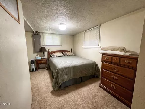 323 Custer Park St, Bismarck, ND 58501 photo 19