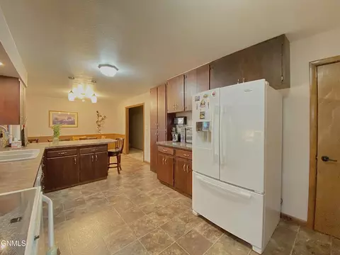 1808 Boulevard Ave E, Bismarck, ND 58501 photo 26