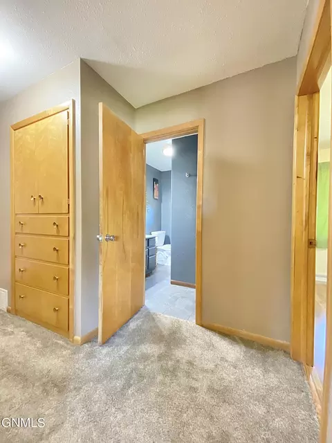 1808 Boulevard Ave E, Bismarck, ND 58501 photo 15