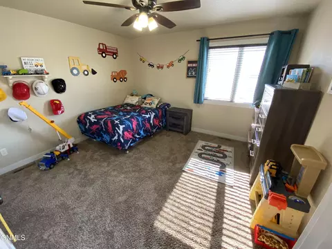 2513 Peach Tree Dr, Bismarck, ND 58504 photo 18