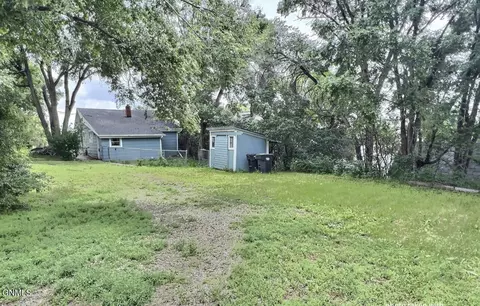 211 6th Ave NE, Mandan, ND 58554 photo 7