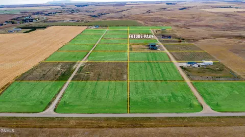 679 Harmony Lp, Hazen, ND 58545 photo 5