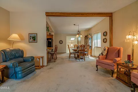 409 Brandon Dr, Bismarck, ND 58503 photo 50