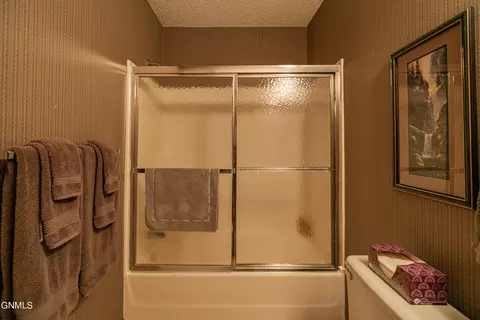 409 Brandon Dr, Bismarck, ND 58503 photo 15