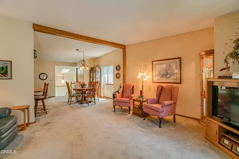 409 Brandon Dr, Bismarck, ND 58503 photo 53