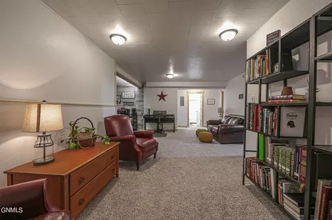 1122 Morningside St, Bismarck, ND 58501 photo 39