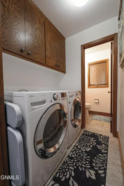 1122 Morningside St, Bismarck, ND 58501 photo 31