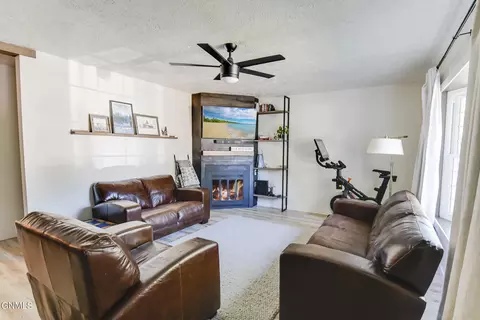 2219 6th Ave E, Williston, ND 58801 photo 9