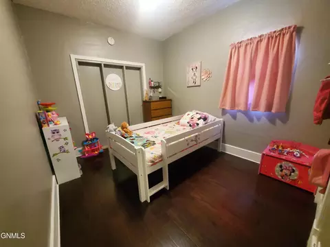 11 3rd Street Sw St SW, Bowman, ND 58623 photo 8