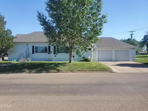 11 3rd Street Sw St SW, Bowman, ND 58623 photo 1