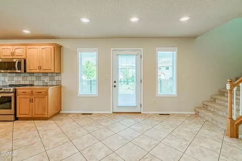 3431 Thunderbird Ln, Bismarck, ND 58503 photo 10