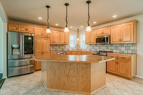 3431 Thunderbird Ln, Bismarck, ND 58503 photo 13