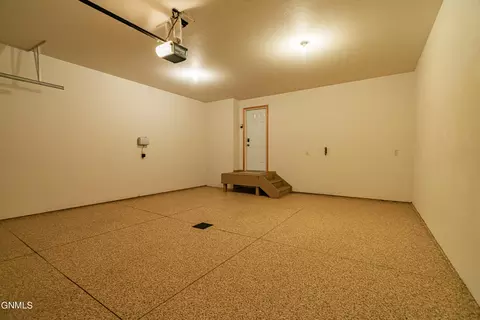 3431 Thunderbird Ln, Bismarck, ND 58503 photo 72