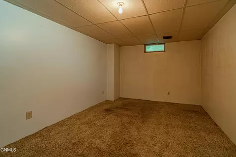 717 16th St S, Bismarck, ND 58504 photo 34