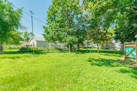717 16th St S, Bismarck, ND 58504 photo 40