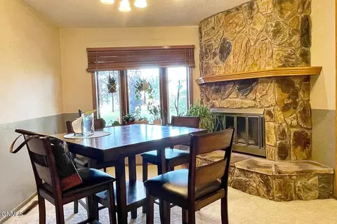 2215 N Main Ct, Williston, ND 58801 photo 26