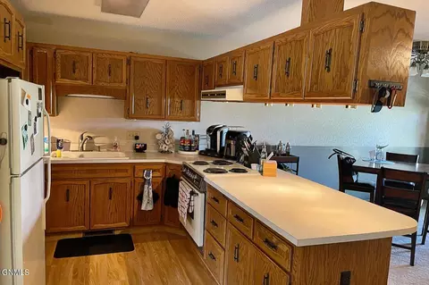 2215 N Main Ct, Williston, ND 58801 photo 23