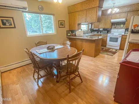 401 3rd St SW, Steele, ND 58482 photo 16