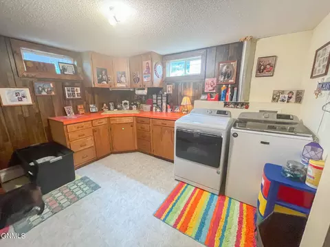 401 3rd St SW, Steele, ND 58482 photo 34