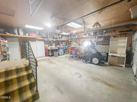 401 3rd St SW, Steele, ND 58482 photo 10
