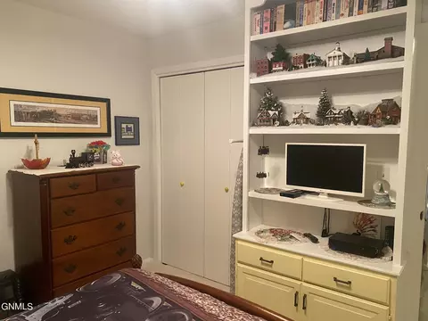 433 Brandon Dr, Bismarck, ND 58503 photo 39