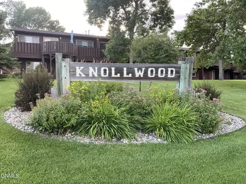 433 Brandon Dr, Bismarck, ND 58503 photo 59