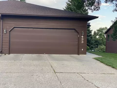 433 Brandon Dr, Bismarck, ND 58503 photo 57