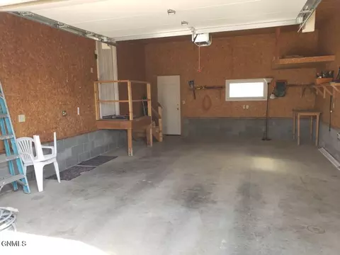 76 1st St NE, Killdeer, ND 58640 photo 31
