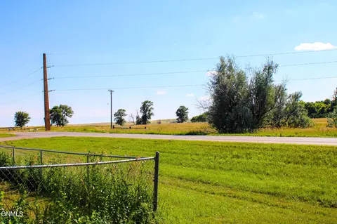 9 Custer Dr, Lincoln, ND 58504 photo 51