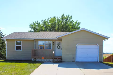 9 Custer Dr, Lincoln, ND 58504 photo 2