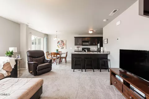 4310 Serenity Ct, Bismarck, ND 58503 photo 5