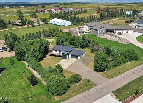 13409 Kingsview Ln, Williston, ND 58801 photo 67