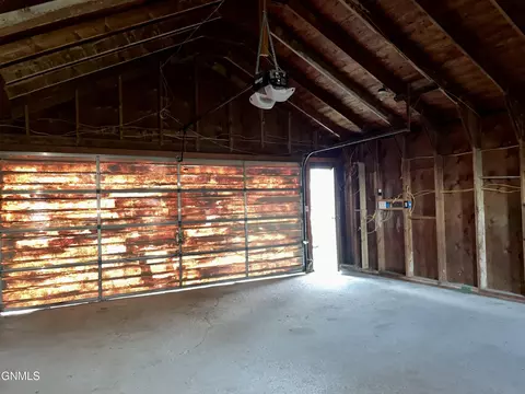 316 West St, Ray, ND 58849 photo 19