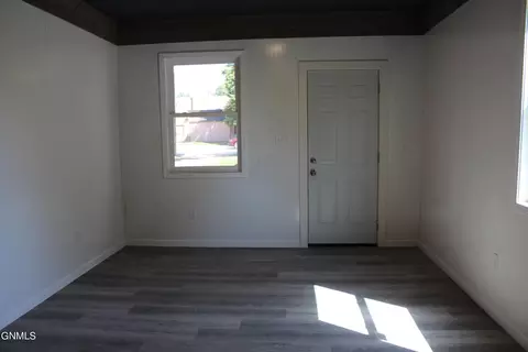 905 4th St SW, Mandan, ND 58554 photo 29
