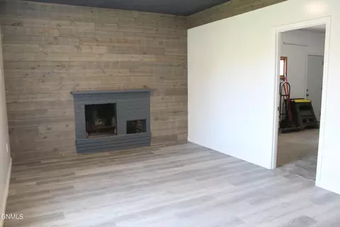 905 4th St SW, Mandan, ND 58554 photo 30