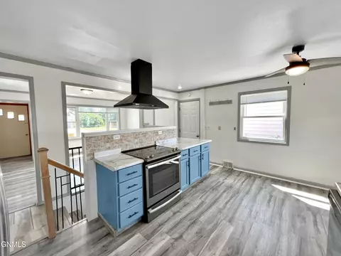 2019 3rd Ave E, Williston, ND 58801 photo 35
