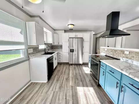 2019 3rd Ave E, Williston, ND 58801 photo 23