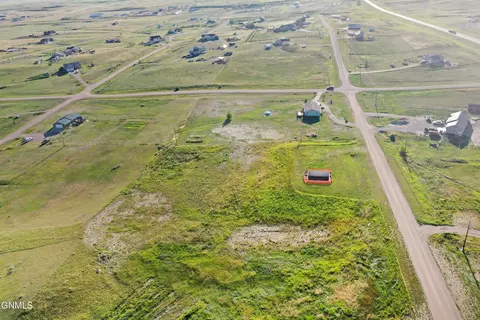 14726 Baxter St, Williston, ND 58801 photo 6