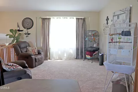 4350 Preston Loop, Bismarck, ND 58504 photo 19